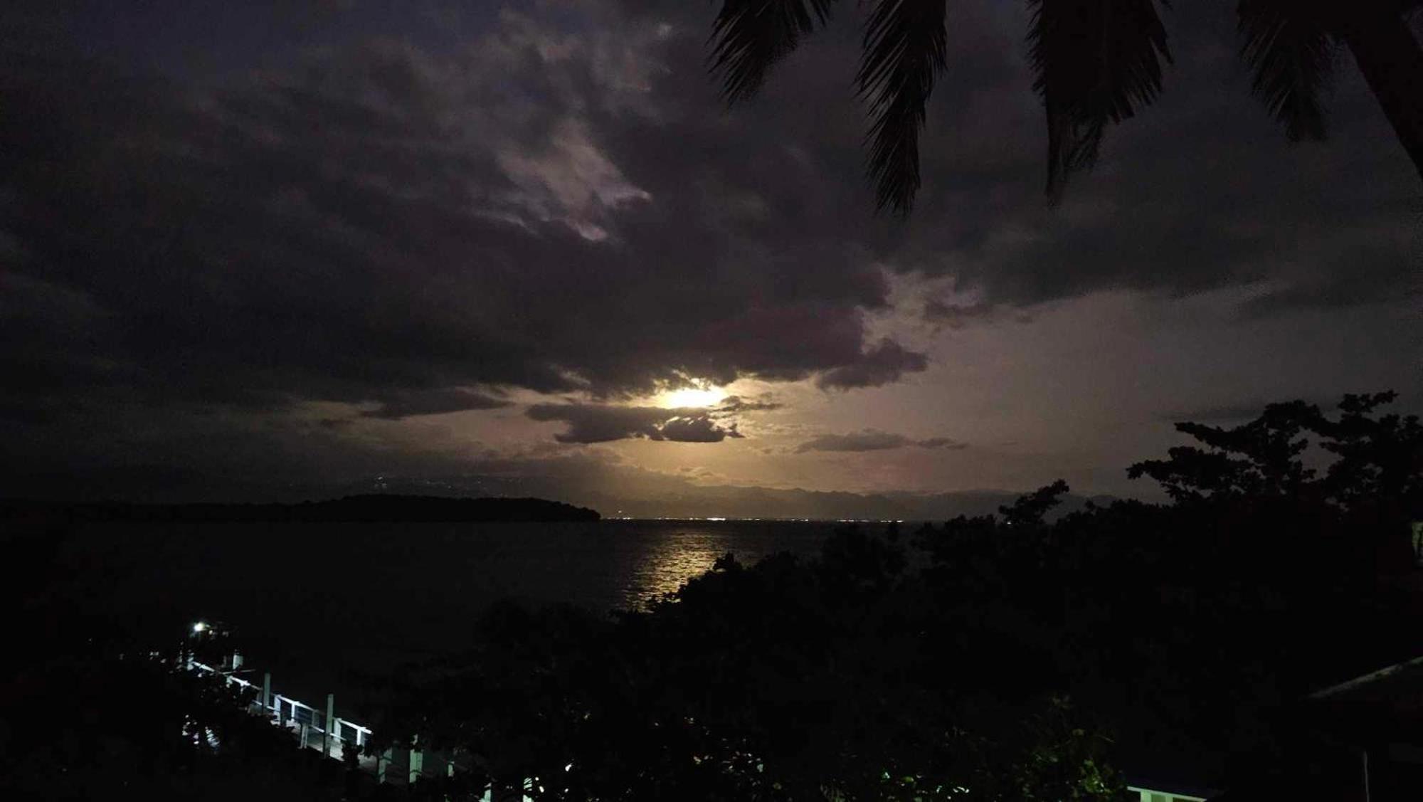 Eagles Nest Beach Resort Davao City Exteriör bild